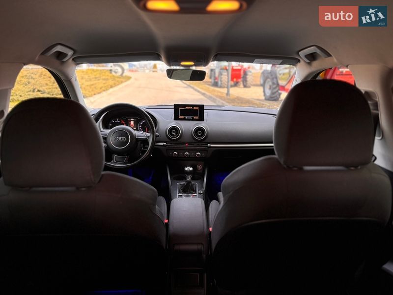 Хэтчбек Audi A3 2015 в Днепре