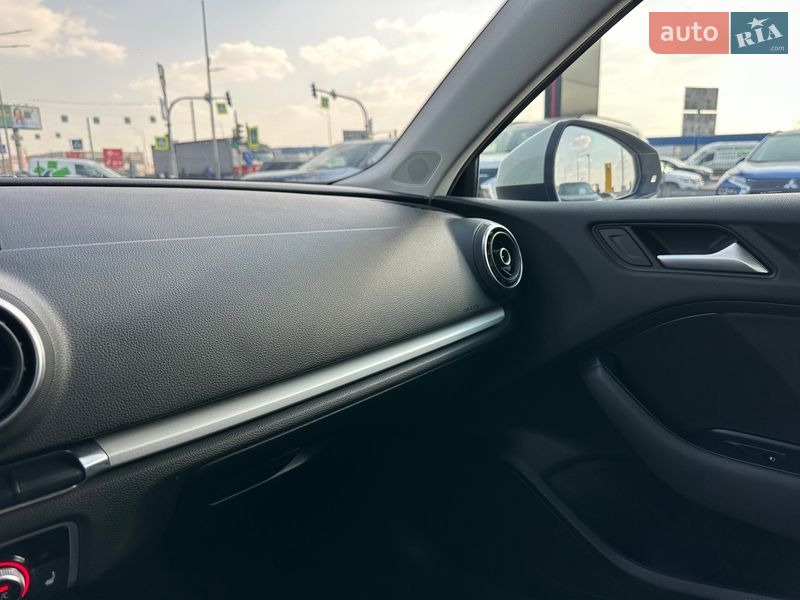 Седан Audi A3 2014 в Киеве фото 21 Седан Audi A3 2014 в Киеве
