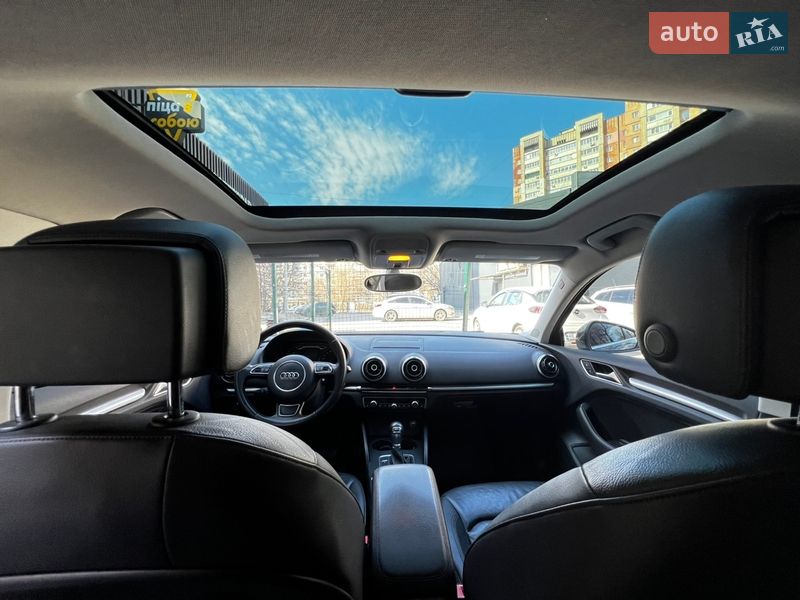 Седан Audi A3 2014 в Дніпрі