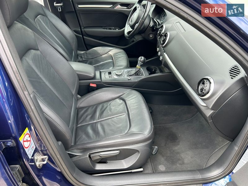 Седан Audi A3 2014 в Киеве