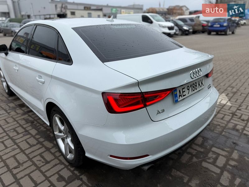 Седан Audi A3 2015 в Павлограде