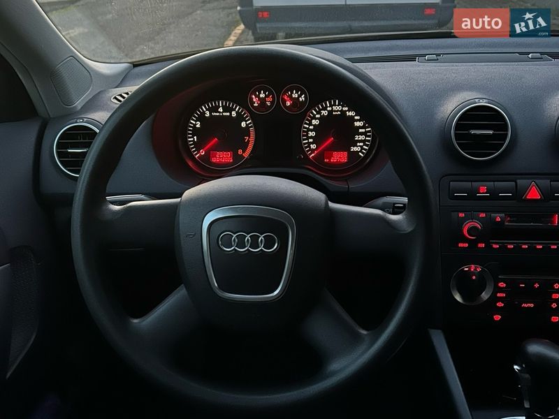Хэтчбек Audi A3 2004 в Мукачево фото 8 Хэтчбек Audi A3 2004 в Мукачево