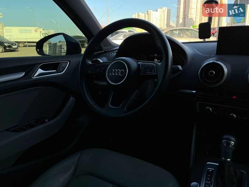 Седан Audi A3 2017 в Киеве фото 15 Седан Audi A3 2017 в Киеве