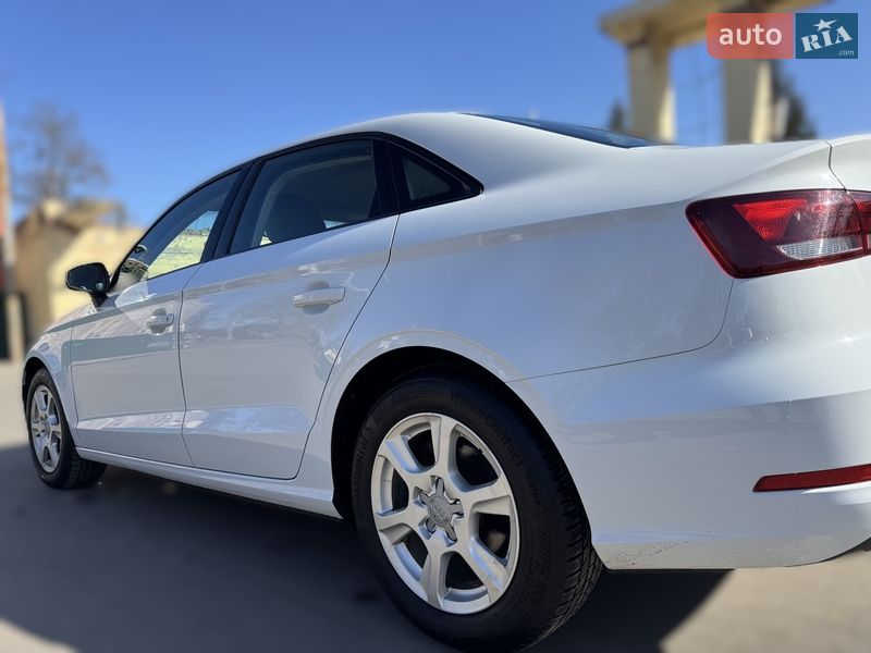 Седан Audi A3 2015 в Чернігові фото 3 Седан Audi A3 2015 в Чернігові