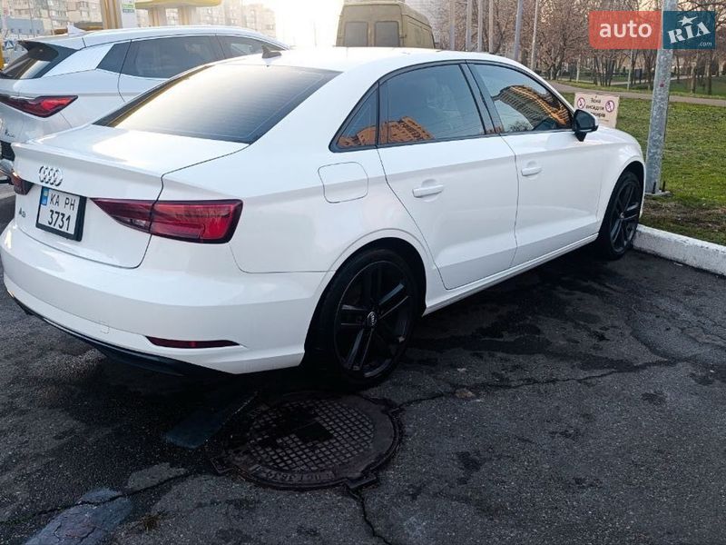 Седан Audi A3 2020 в Киеве