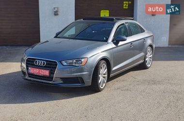 Седан Audi A3 2015 в Ровно