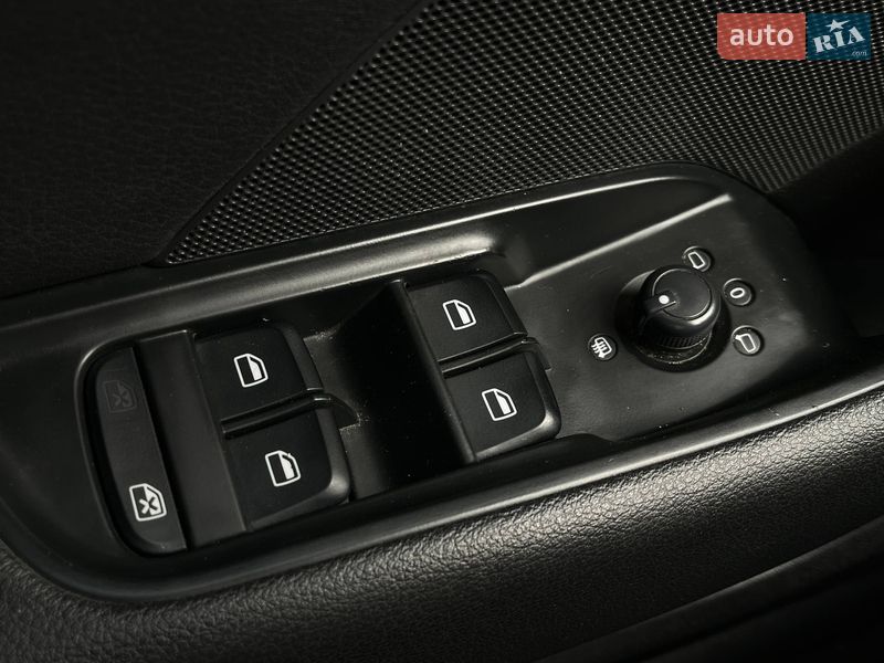 Седан Audi A3 2015 в Киеве