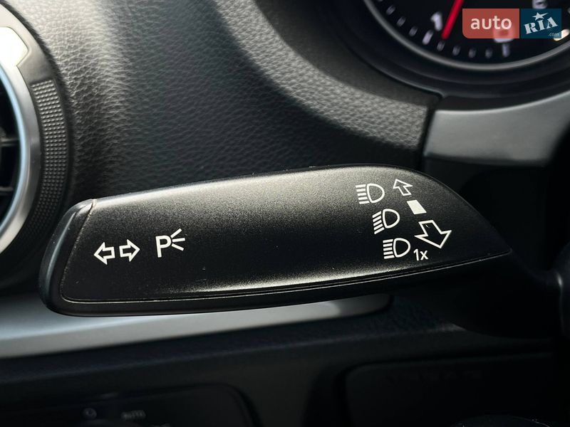 Седан Audi A3 2015 в Киеве