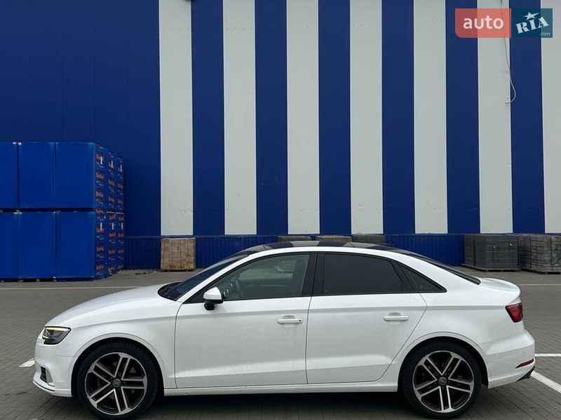 Седан Audi A3 2018 в Киеве фото 2 Седан Audi A3 2018 в Киеве