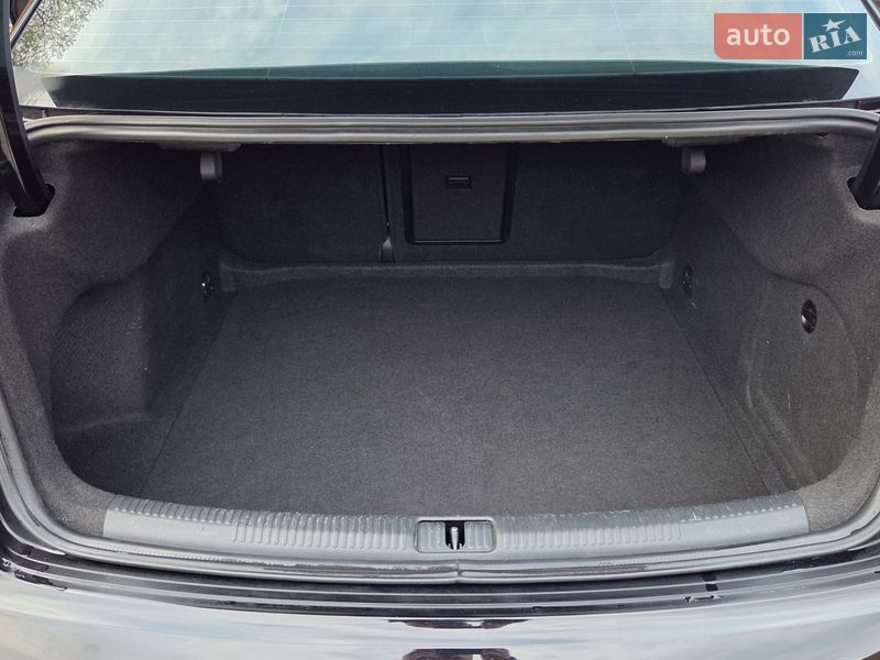 Седан Audi A3 2016 в Львові фото 25 Седан Audi A3 2016 в Львові