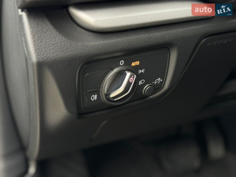 Седан Audi A3 2015 в Умани