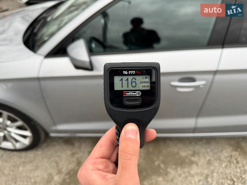 Седан Audi A3 2015 в Умани