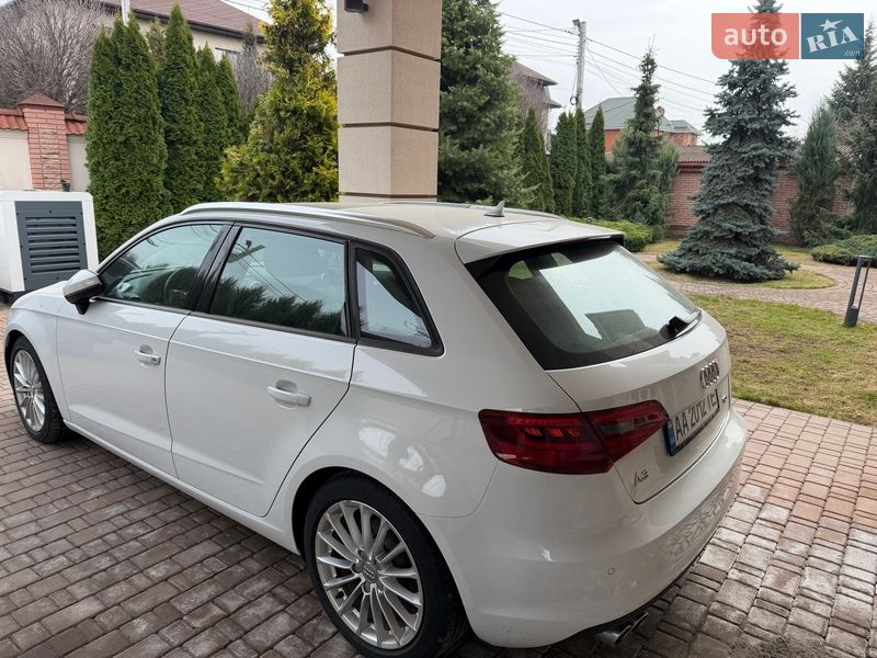 Хэтчбек Audi A3 2016 в Киеве фото 3 Хэтчбек Audi A3 2016 в Киеве