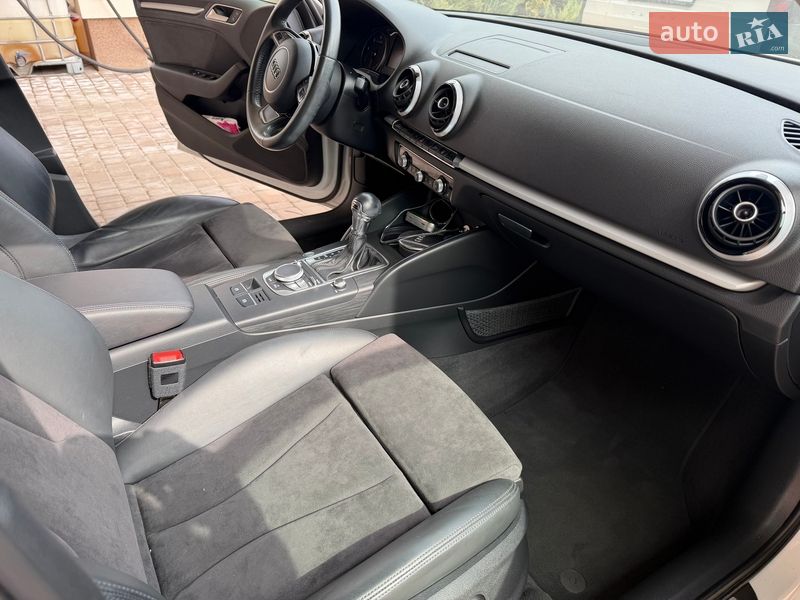 Хэтчбек Audi A3 2016 в Киеве фото 14 Хэтчбек Audi A3 2016 в Киеве