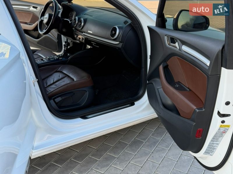 Седан Audi A3 2016 в Бершади