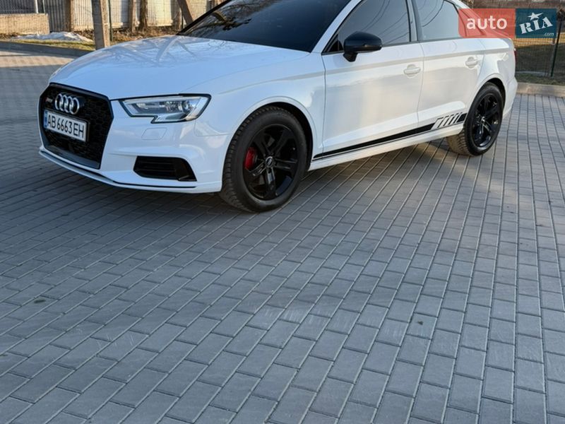 Седан Audi A3 2016 в Бершади