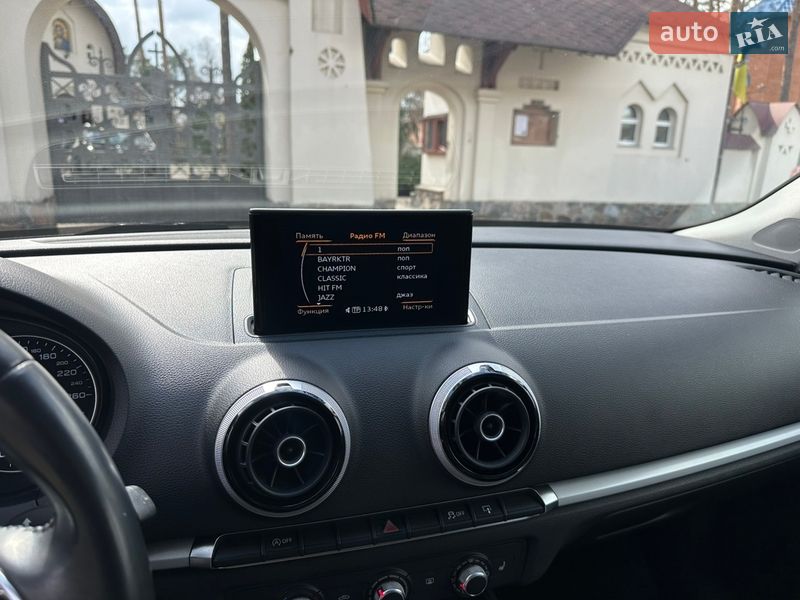 Хэтчбек Audi A3 2015 в Киеве