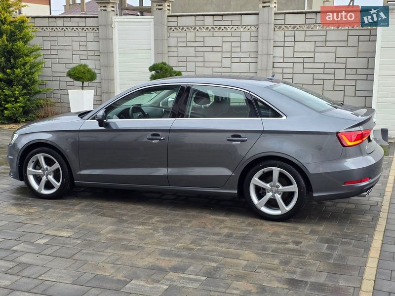 Седан Audi A3 2013 в Одессе