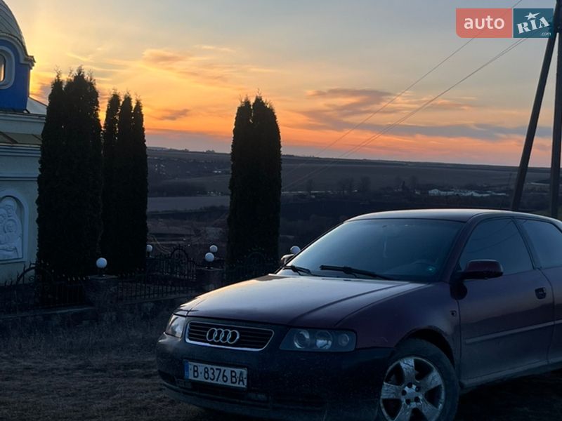 Хетчбек Audi A3 2001 в Городенці