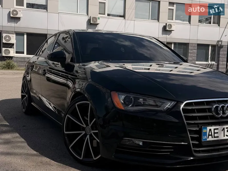 Audi A3 2014 VIN WAUACGFF8F1064755 фото оголошення 2 з 88