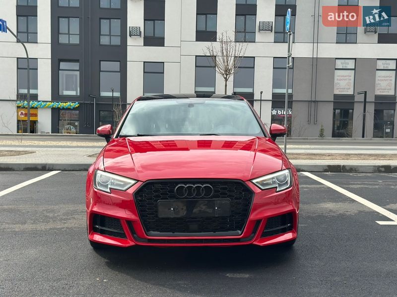 Седан Audi A3 2017 в Рівному