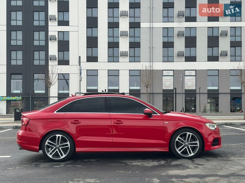 Седан Audi A3 2017 в Рівному