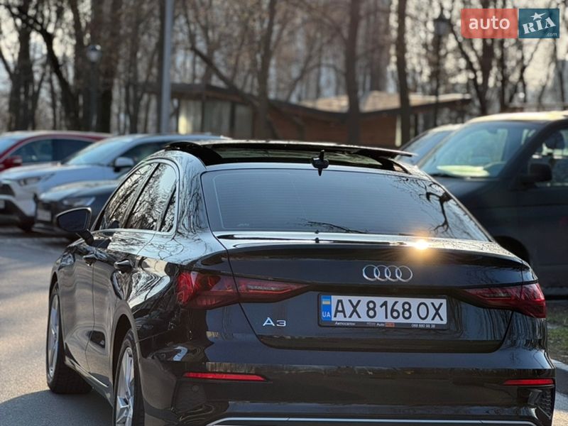 Седан Audi A3 2023 в Харькове