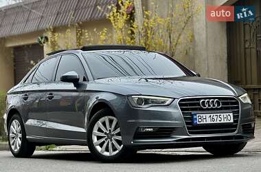 Седан Audi A3 2015 в Одессе