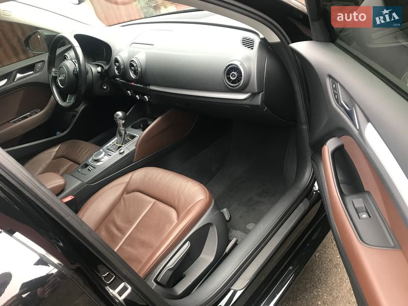Седан Audi A3 2015 в Киеве