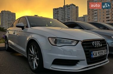 Седан Audi A3 2015 в Киеве