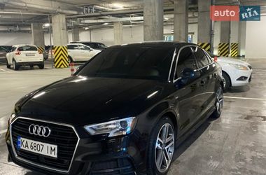 Седан Audi A3 2017 в Киеве