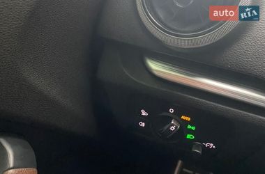 Седан Audi A3 2017 в Киеве