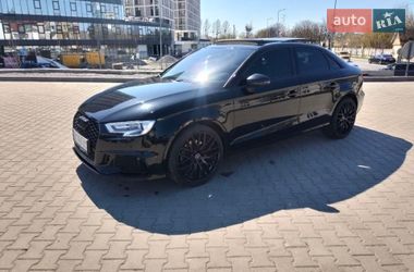 Седан Audi A3 2016 в Львові