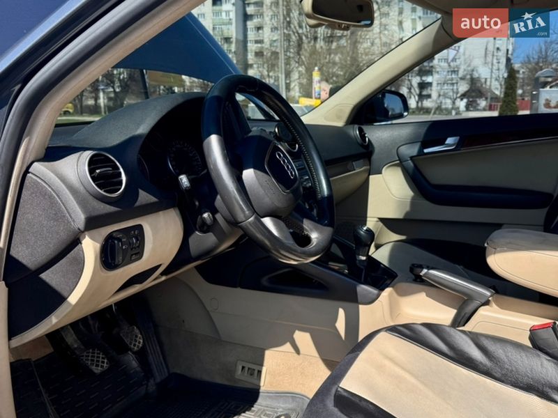 Хетчбек Audi A3 2005 в Дрогобичі