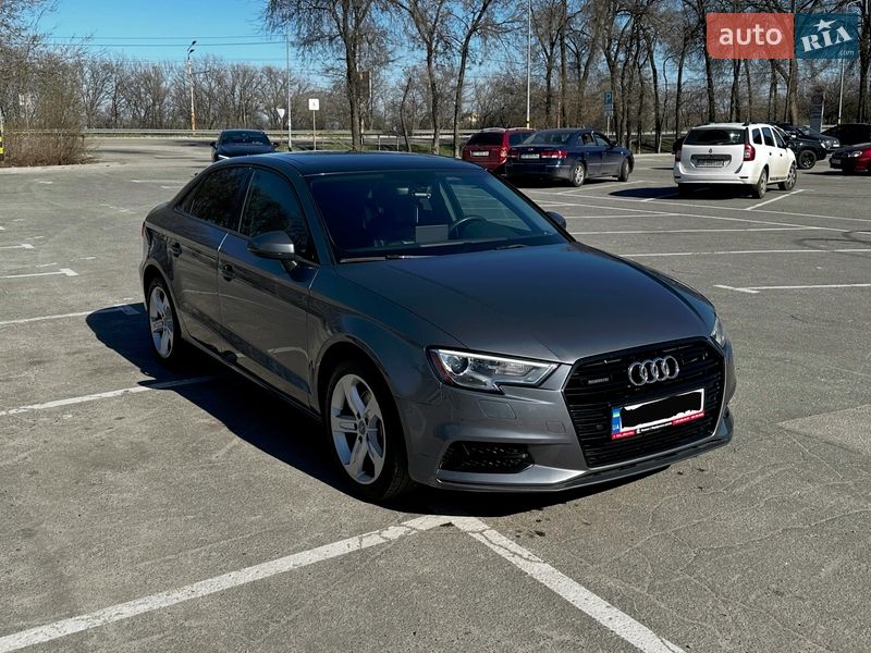 2018 Audi A3, VIN WAUB8GFF3J1056870:plate — фото 1 (autoria)
