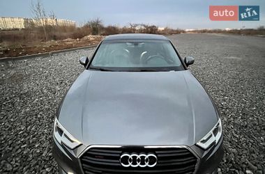 Седан Audi A3 2018 в Киеве