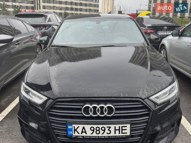 2017 Audi A3, VIN WAUZZZ8V9HA131433:plate — фото 1 (autoria)
