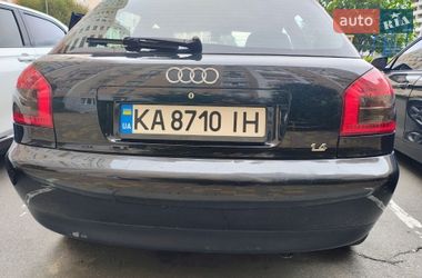 Хэтчбек Audi A3 2000 в Вишневом