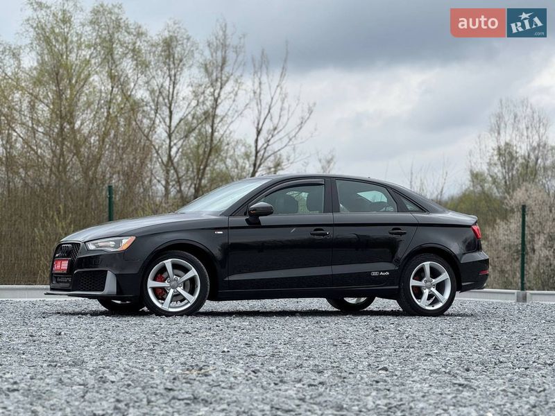 Седан Audi A3 2016 в Дрогобичі