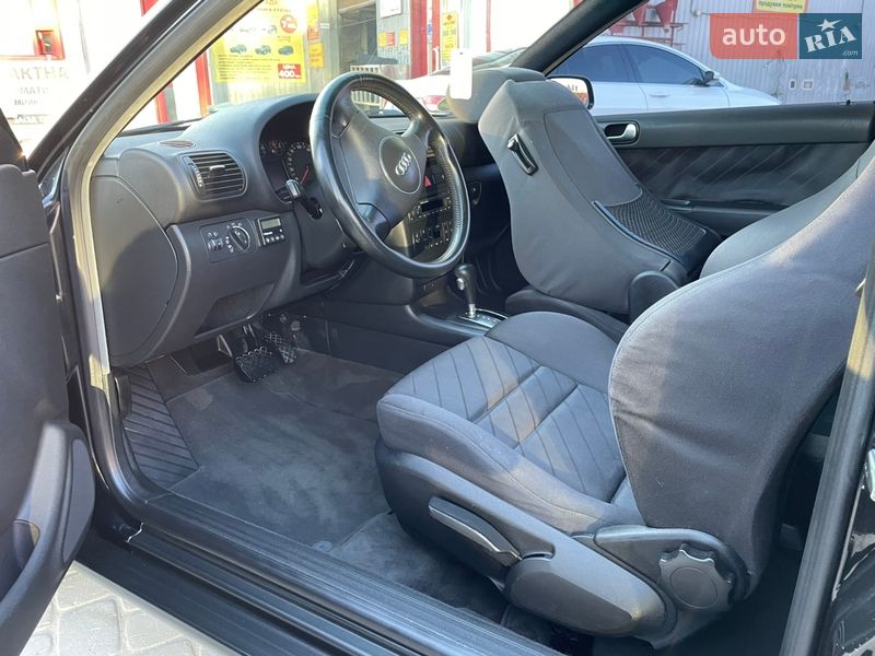Хэтчбек Audi A3 2003 в Тернополе