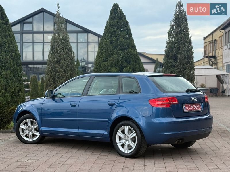 Хетчбек Audi A3 2009 в Стрию