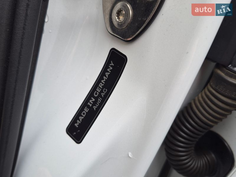 Хэтчбек Audi A3 2016 в Киеве