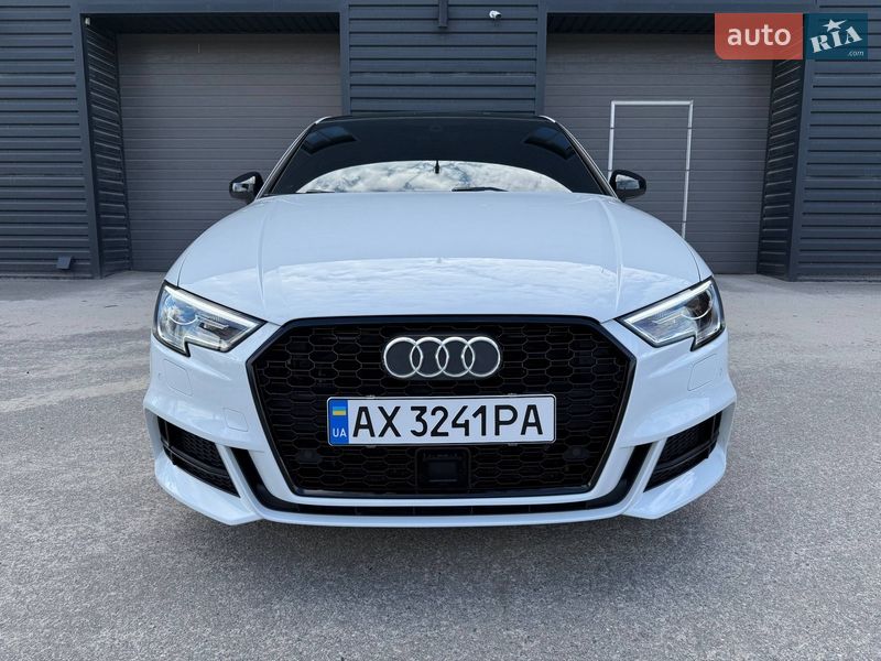 Седан Audi A3 2016 в Харкові
