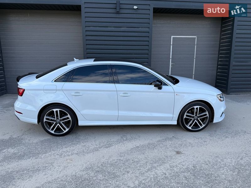 Седан Audi A3 2016 в Харкові
