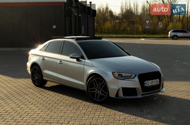 Седан Audi A3 2015 в Кривому Розі