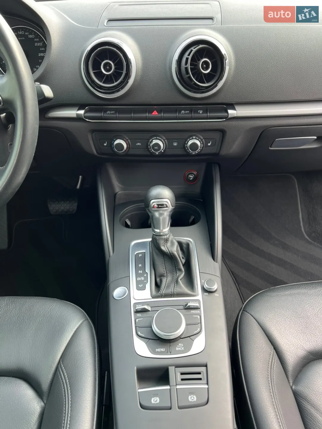 2016 Audi A3 - мініатюра 18