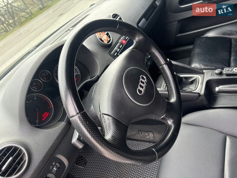 Хэтчбек Audi A3 2004 в Красилове фото 18 Хэтчбек Audi A3 2004 в Красилове