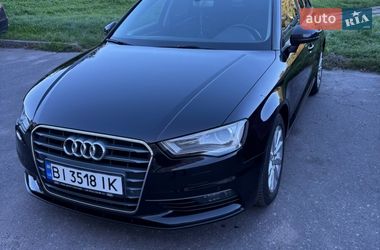 Седан Audi A3 2016 в Львові