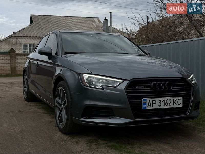 Седан Audi A3 2017 в Харькове