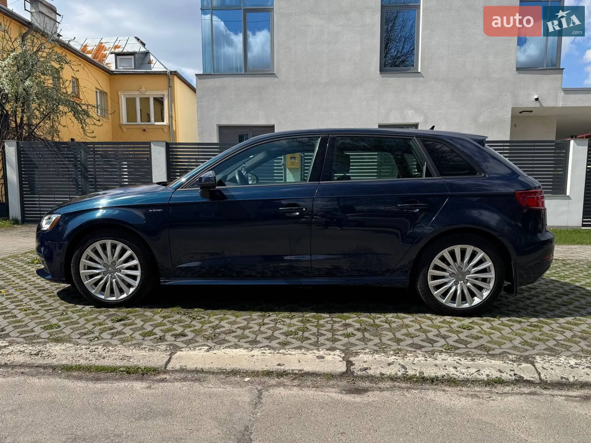 2016 Audi A3 - мініатюра 4